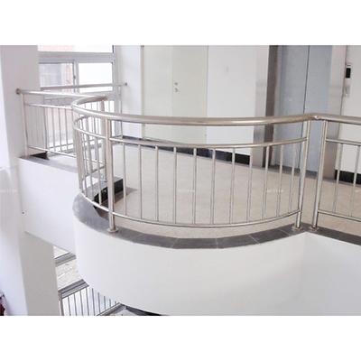 道路、橋梁不銹鋼復(fù)合管